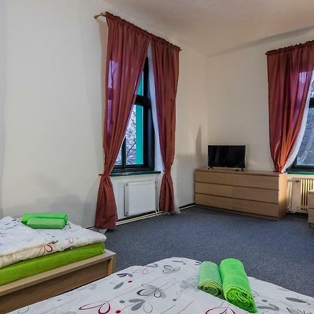 Hotel*** Cesky Dum Хомутов Экстерьер фото