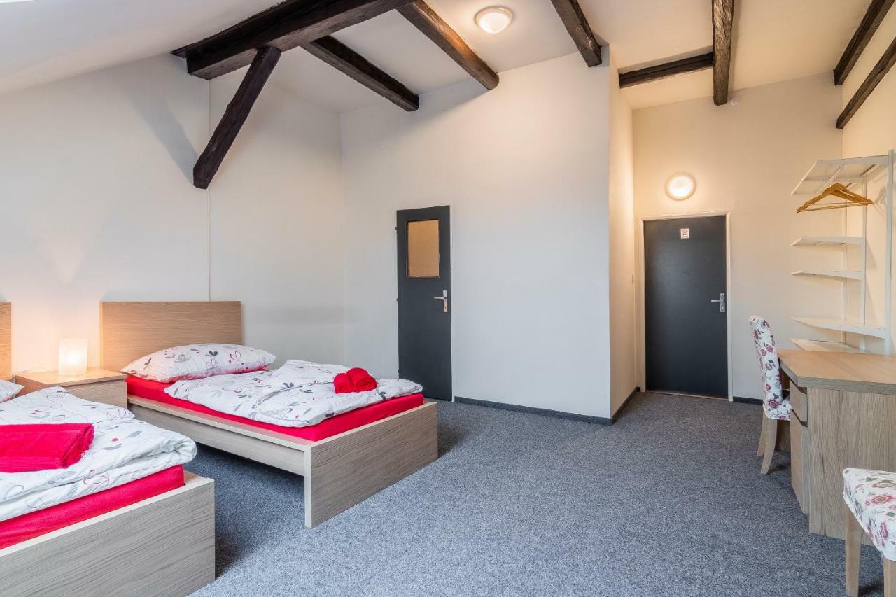 Hotel*** Cesky Dum Хомутов Экстерьер фото